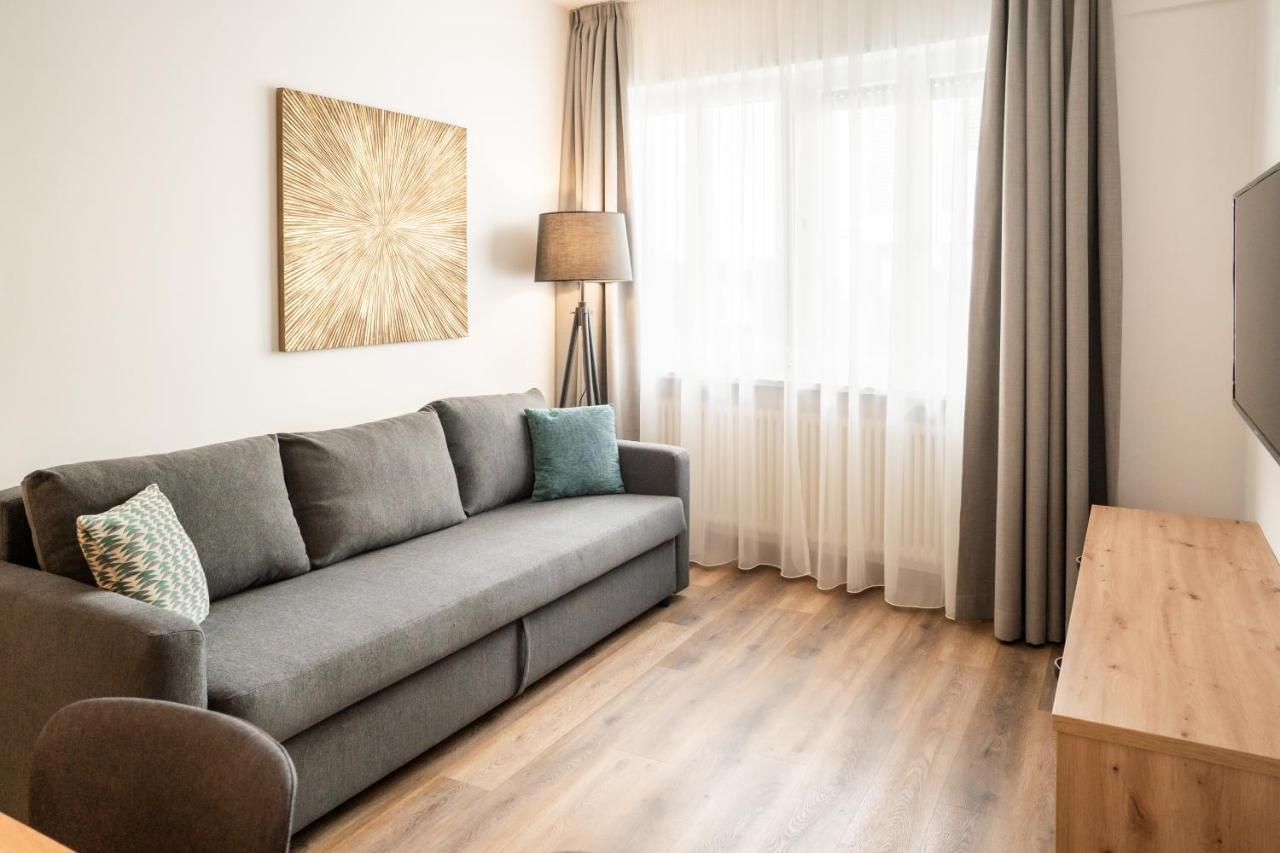 Feichter Hotel & Bistro Больцано Экстерьер фото